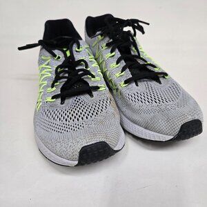 Nike Running Shoe - Stain on right toe